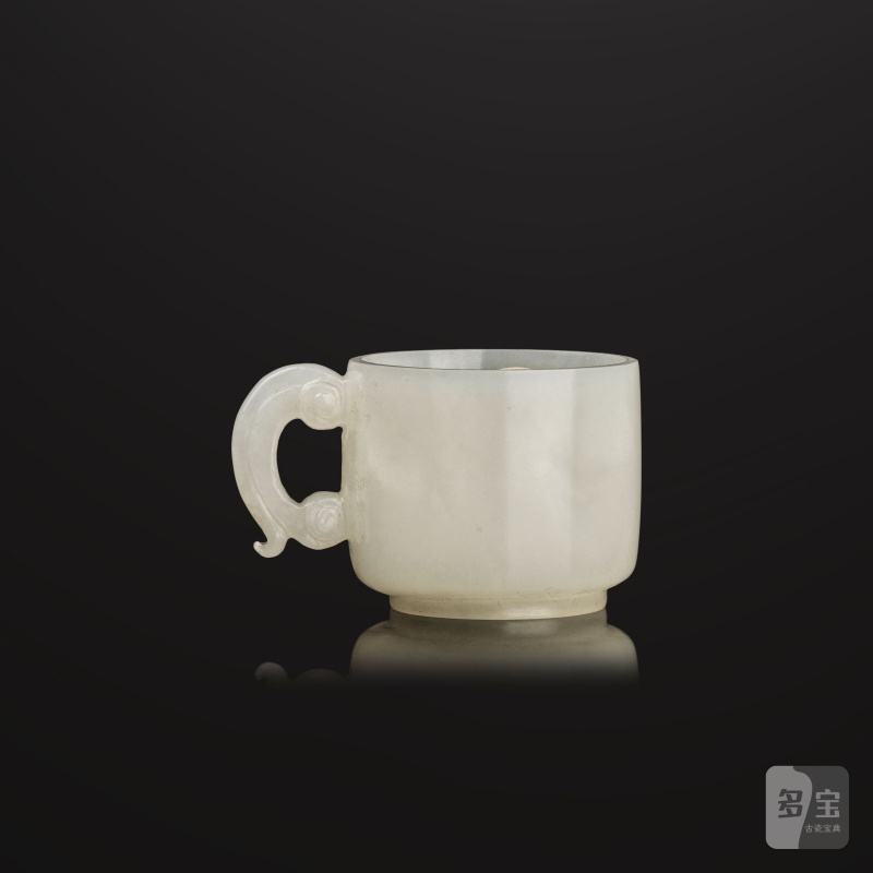 清 十八/十九世紀 白玉小盃 | PETITE TASSE EN JADE BLANC